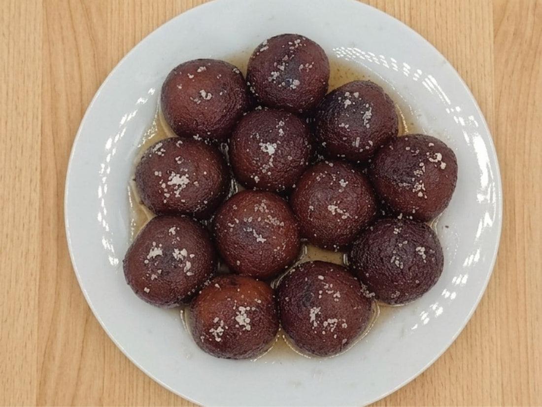 Gulab Jamun réglisse, cannelle & gingembre