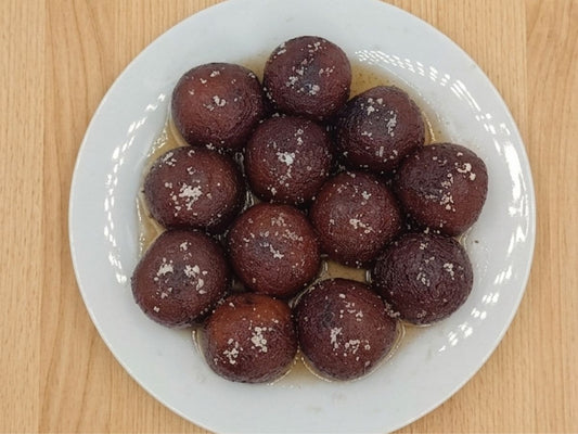 Gulab Jamun réglisse, cannelle & gingembre