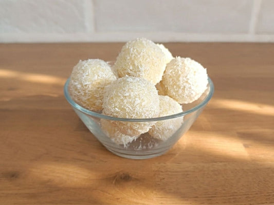 Truffes chocolat blanc, pissenlit, prêle & sauge